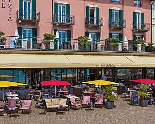 Ristorante Bella Ciao mit attraktiver Terrasse-Lounge